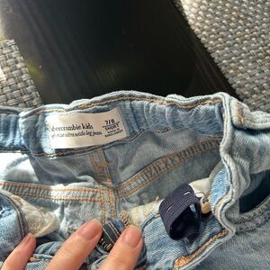 Abercrombie girl jeans